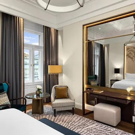 Matild Palace, A Luxury Collection Hotel 5* بودابست